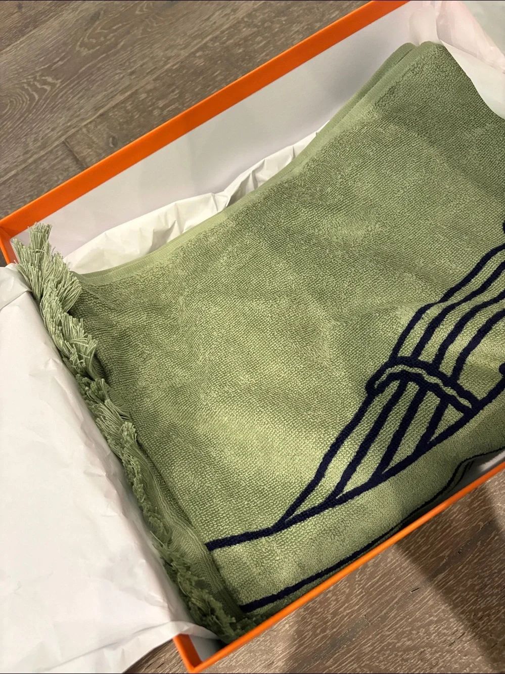 Hermès Green Illustrated Beach Towel with box